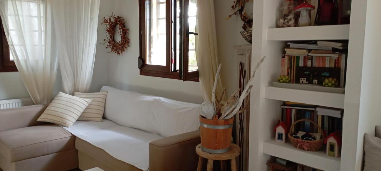 High Aesthetics Maisonette In The Wood By The Sea Metamorfosi  Eksteriør billede